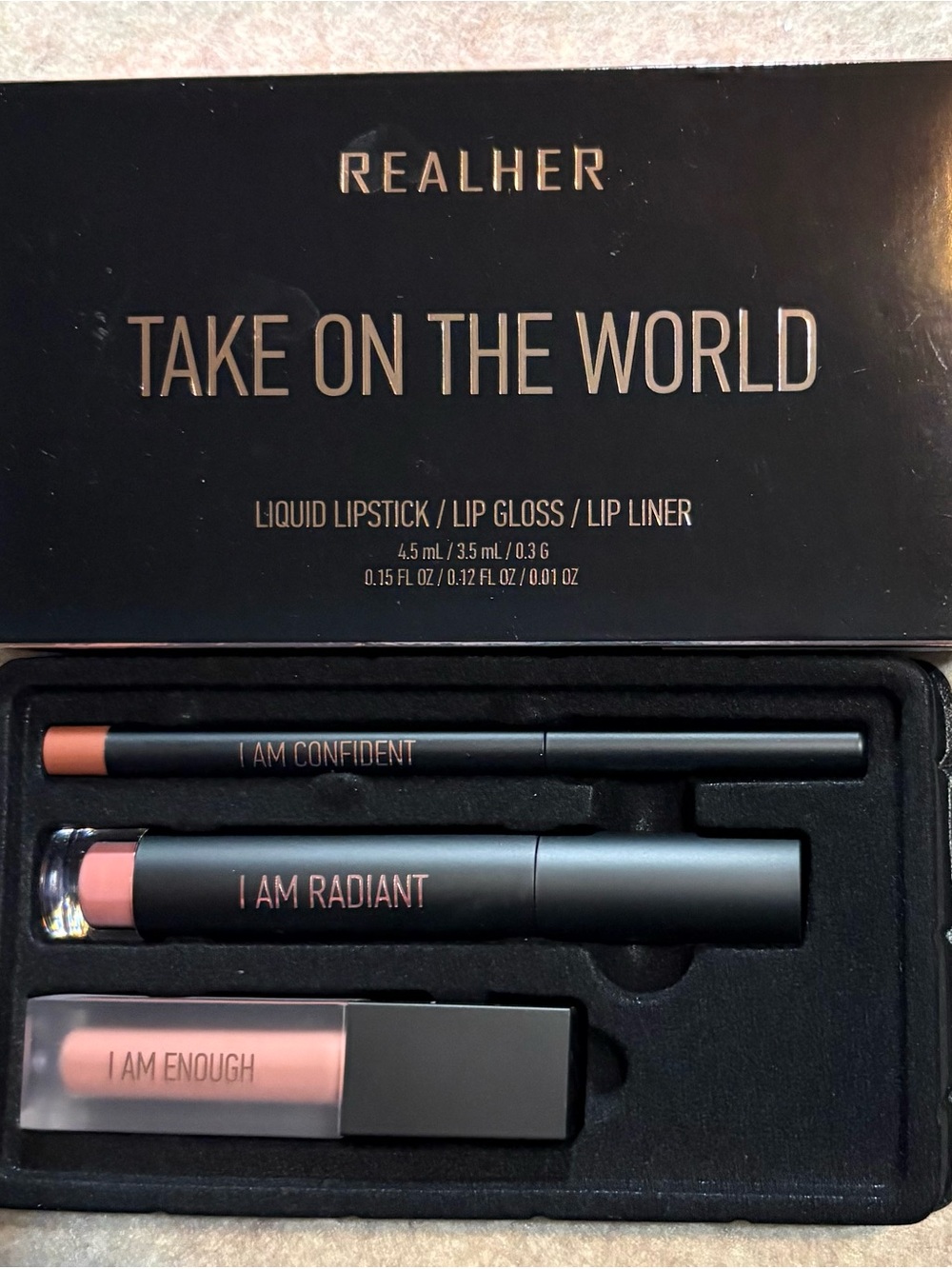 💄RealHer Take On The World Lip Trio - Nude Brown